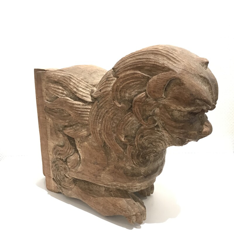 Lion gardien komainu de temple Edo
