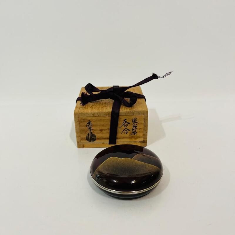 Kogo boîte laquée à encens aux collines 