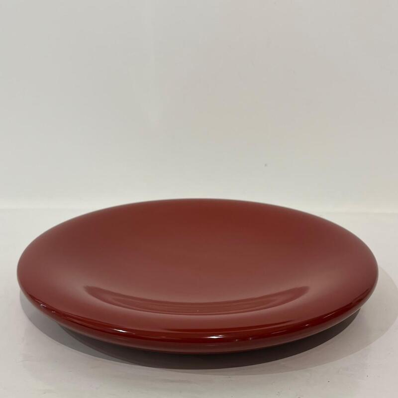 PLAT LAQUÉ JAPONAIS MINIMALISTE