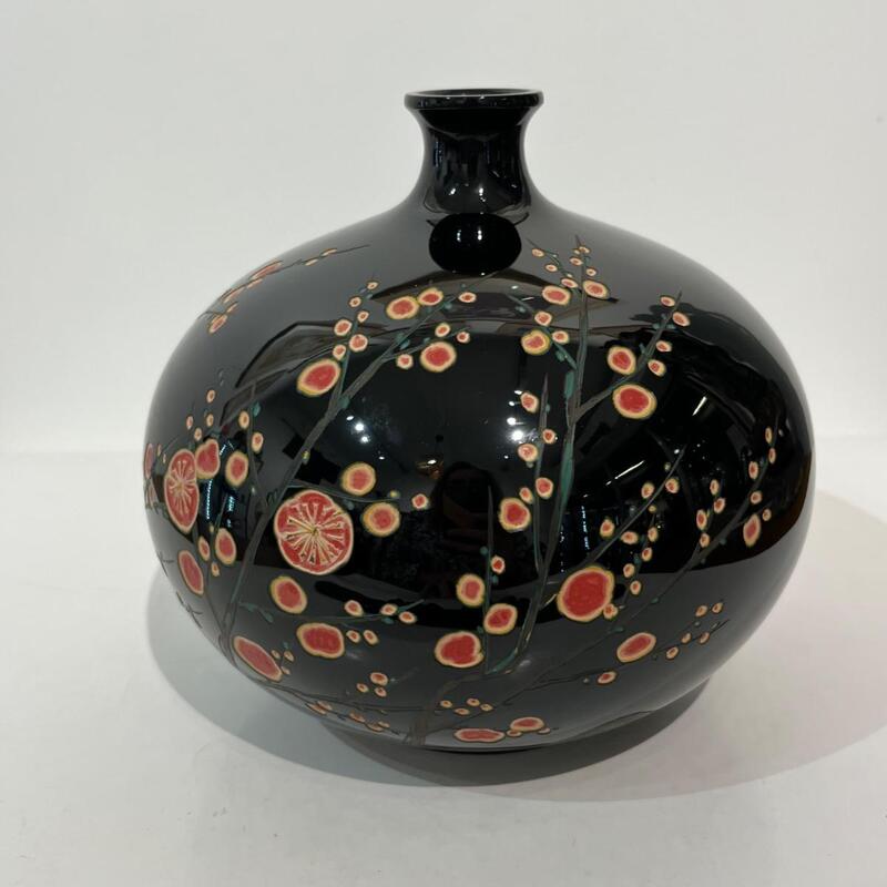 Vase japonais en laque tsuishu fleurs de prunier